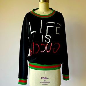 Gucci sweater. Size M